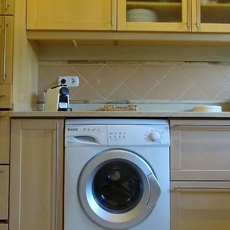 Semesterbostad Margarida Charming House In